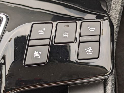 Certified 2023 Kia Sportage SX image 29