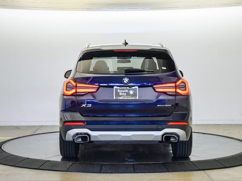 Certified 2024 BMW X3 xDrive30i w/ Premium Package AWD/4WD image 3