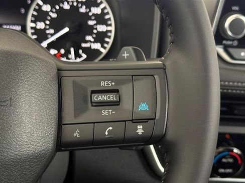 New 2026 Nissan Rogue SV FWD image 28
