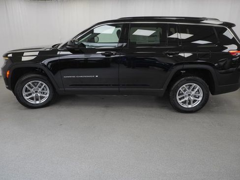 New 2026 Jeep Grand Cherokee L Laredo AWD/4WD image 14