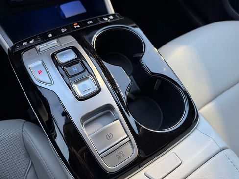 Used 2022 Hyundai Tucson Limited image 22