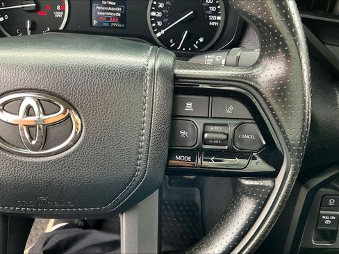 Used 2024 Toyota Tundra SR image 18