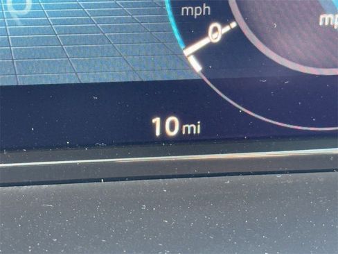 New 2025 Volkswagen Atlas SEL image 18