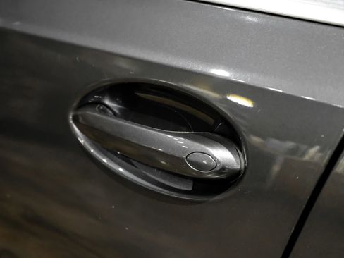 Used 2020 BMW 330i Sedan w/ Convenience Package image 45