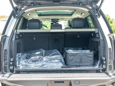 New 2026 Land Rover Range Rover SE AWD/4WD image 25