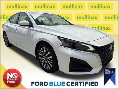 Used 2023 Nissan Altima 2.5 SV