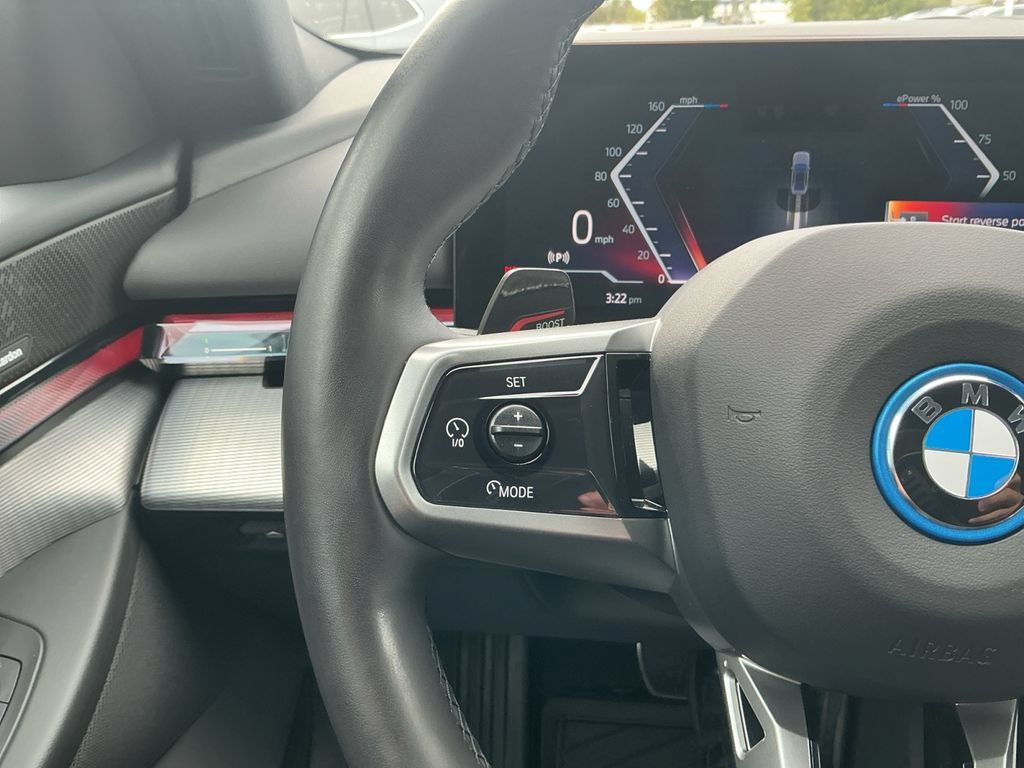Used 2025 BMW i5 xDrive40 w/ M Sport Package AWD/4WD image 20