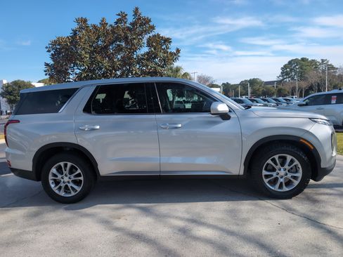 Used 2021 Hyundai Palisade SE image 11