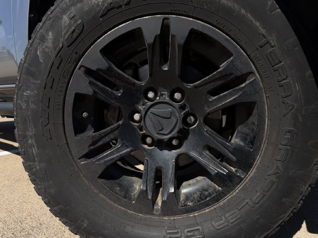 Used 2020 Toyota Tacoma SR w/ SR Convenience Package RWD image 8