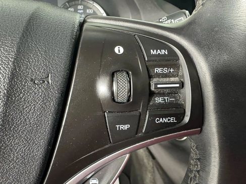 Used 2020 Acura MDX FWD w/ Technology Package image 17