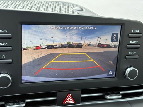 Used 2023 Hyundai Elantra SEL FWD image 20
