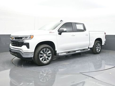 New 2026 Chevrolet Silverado 1500 LT AWD/4WD image 6