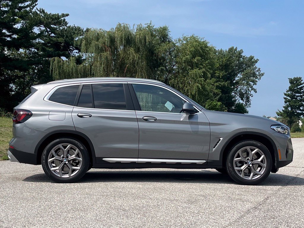 Certified 2024 BMW X3 xDrive30i w/ Premium Package w/ZPA AWD/4WD image 11