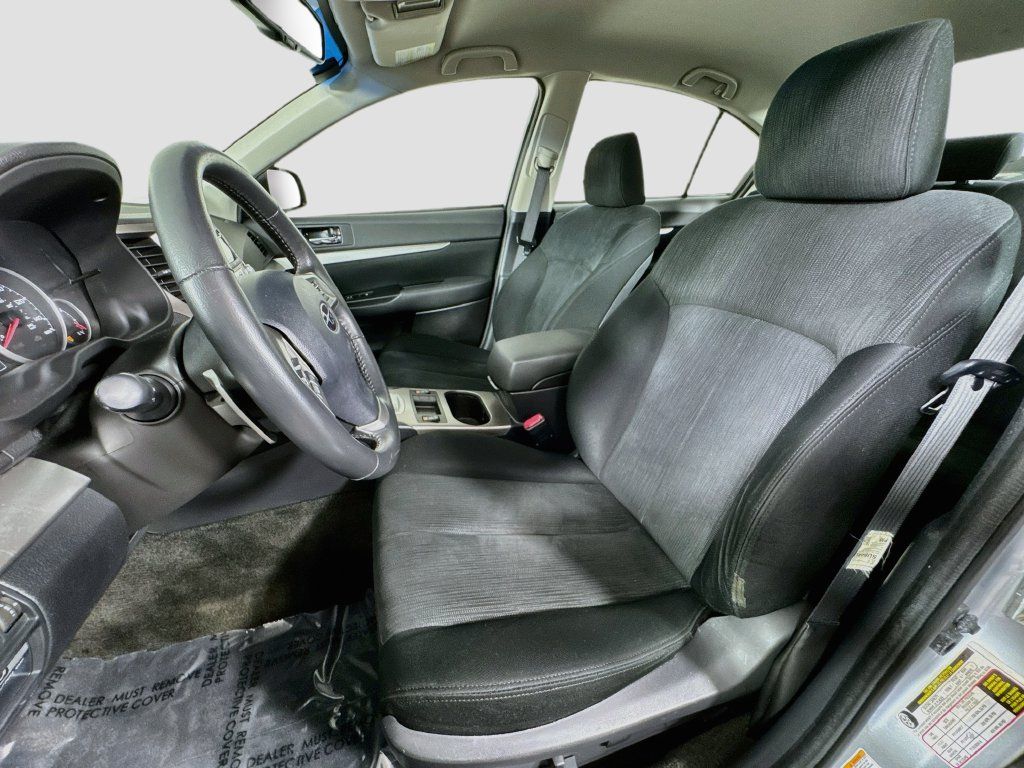 Used 2013 Subaru Legacy 2.5i Premium w/ All-Weather Pkg AWD/4WD image 17
