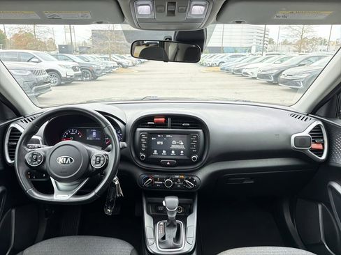 Used 2021 Kia Soul GT-Line image 21