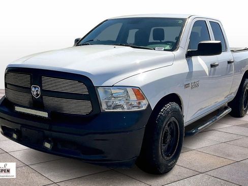 Used 2018 RAM 1500 Tradesman image 11