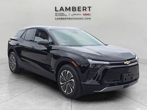 Used 2024 Chevrolet Blazer EV LT AWD/4WD image 7