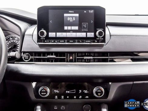 Used 2024 Mitsubishi Outlander ES image 17