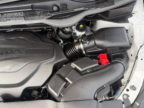 Used 2026 Honda Odyssey Elite image 15