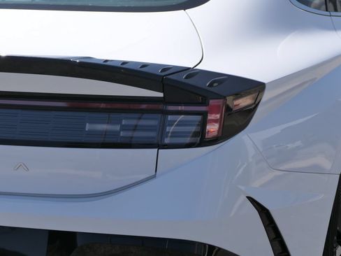 Certified 2025 Hyundai Sonata SEL FWD image 3