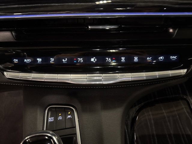 Used 2023 Cadillac Escalade Sport w/ LPO, ONYX Package AWD/4WD image 17