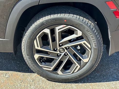 New 2026 Hyundai Tucson Limited image 18