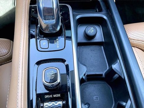 Used 2019 Volvo XC90 T8 Inscription w/ Advanced Package image 30