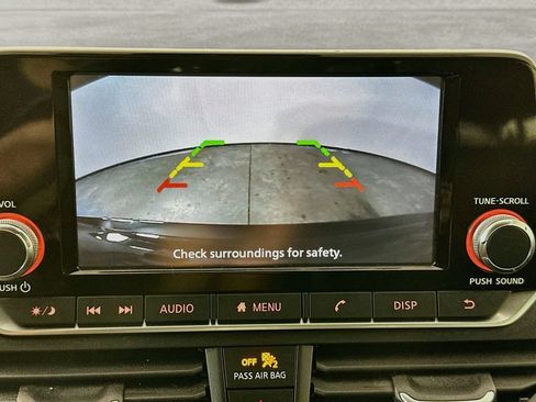 Used 2024 Nissan Altima 2.5 S FWD image 20