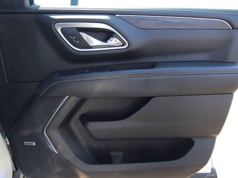 Used 2021 GMC Yukon SLT w/ SLT Luxury Plus Package image 48