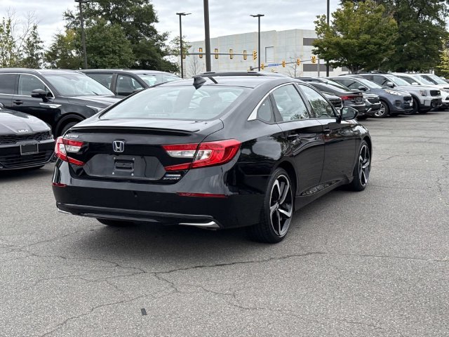 Used 2022 Honda Accord Sport image 2