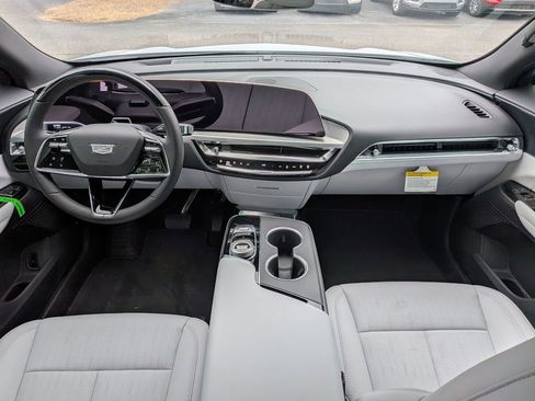 New 2026 Cadillac Lyriq Sport image 18