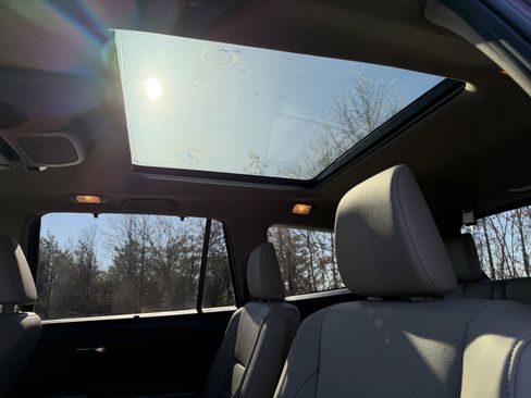 Used 2022 Honda Pilot Elite image 35