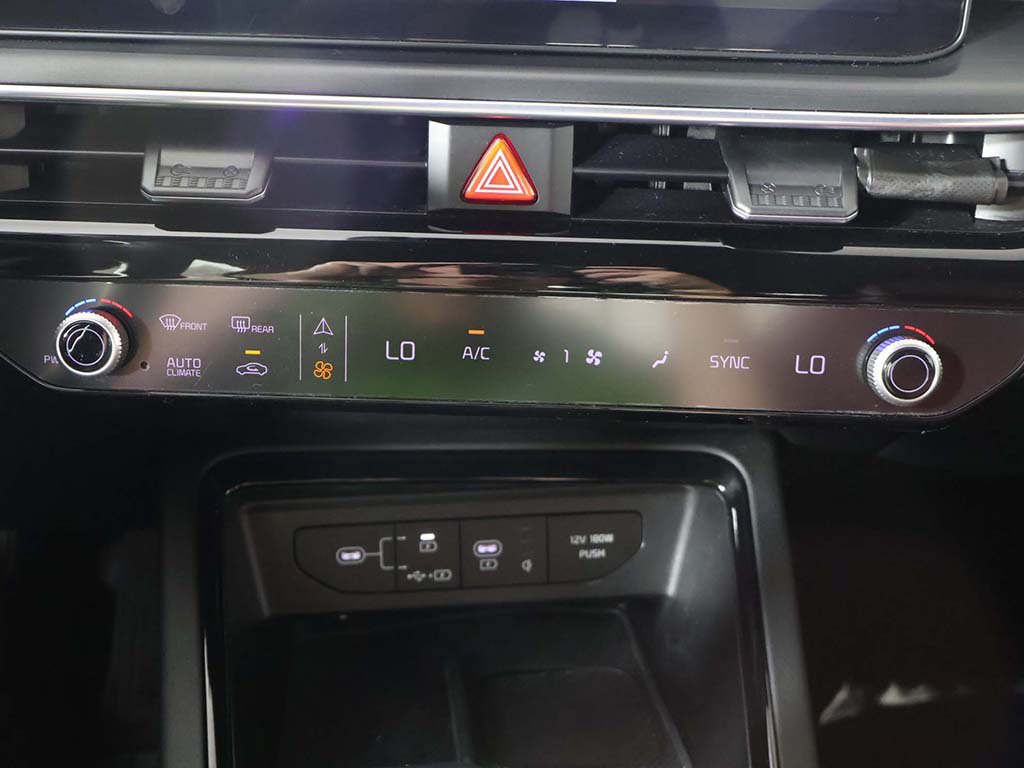 Used 2025 Kia K5 GT-Line w/ GT-Line Premium Package FWD image 47