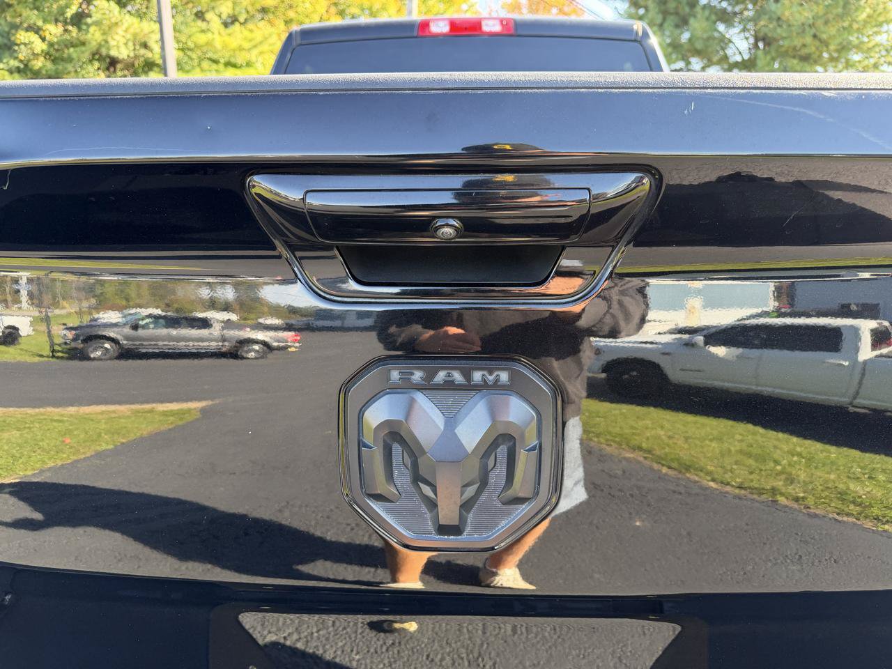 Used 2020 RAM 2500 Big Horn w/ Night Edition AWD/4WD image 17