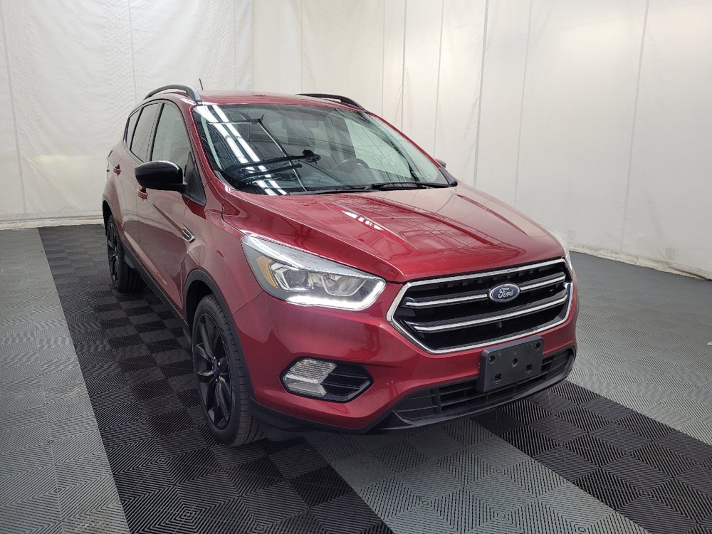 Used 2018 Ford Escape SE w/ SE Sport Appearance Package AWD/4WD image 13
