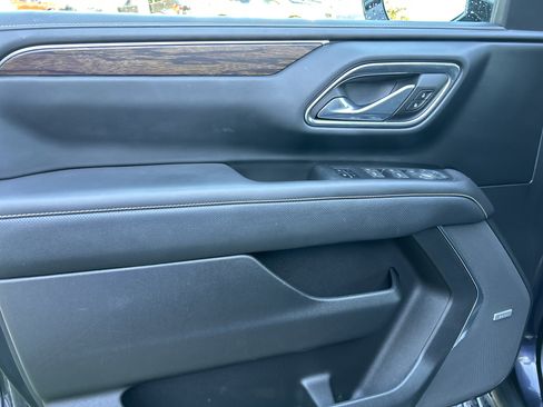 Used 2023 Chevrolet Tahoe Premier image 17