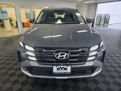 New 2026 Hyundai Tucson Blue SE w/ Tow & Go Package image 9