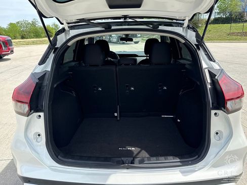 Used 2023 Nissan Kicks SR w/ Exterior Package image 22