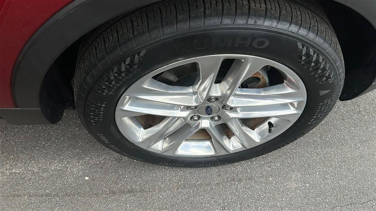 Used 2017 Ford Explorer Limited FWD image 17