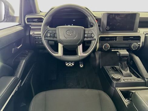 Certified 2025 Toyota Tacoma TRD Sport image 20