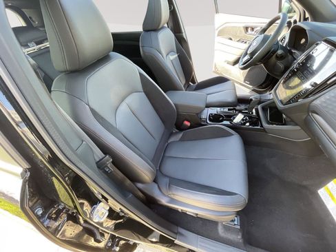 New 2026 Subaru Forester Touring AWD/4WD image 28