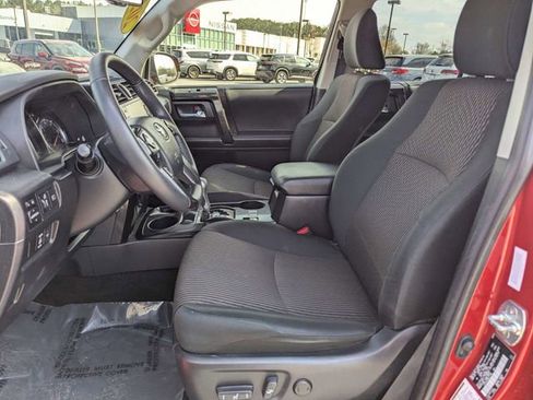 Used 2024 Toyota 4Runner TRD Off-Road image 19