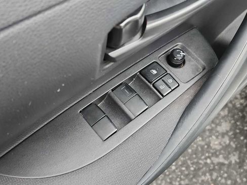 Used 2023 Toyota Corolla LE image 14