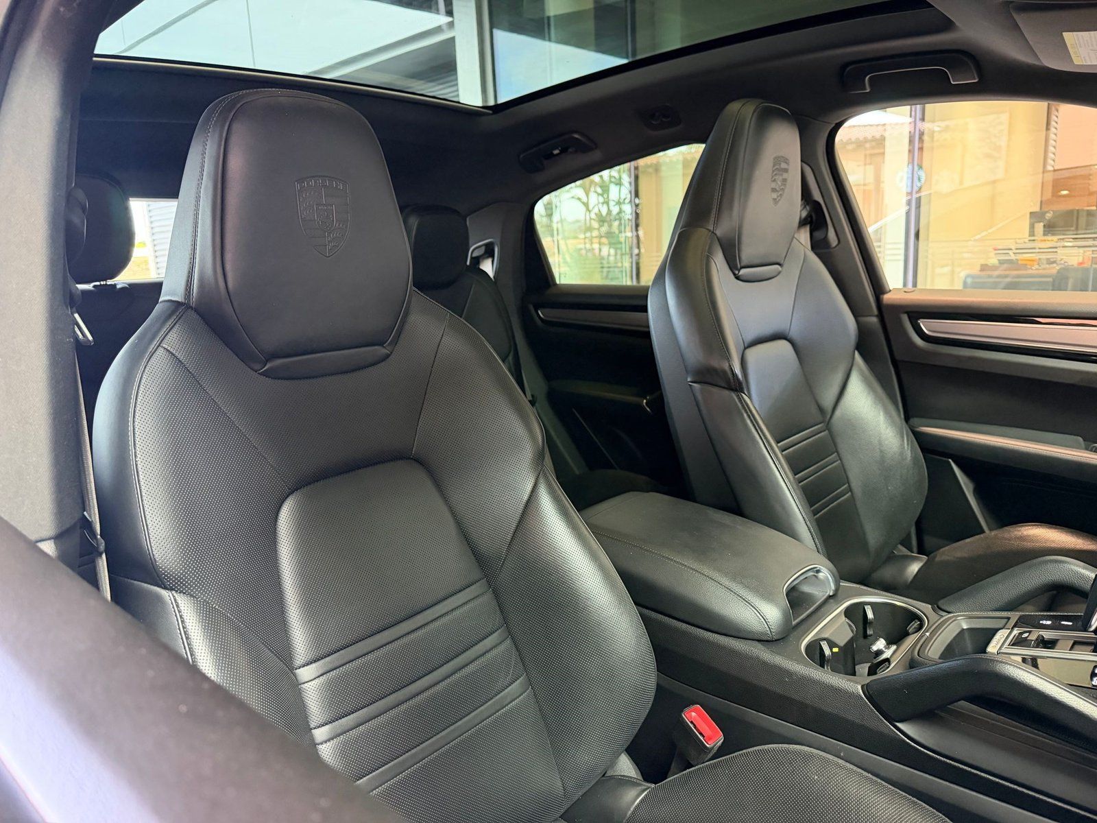 Certified 2023 Porsche Cayenne S AWD/4WD image 12