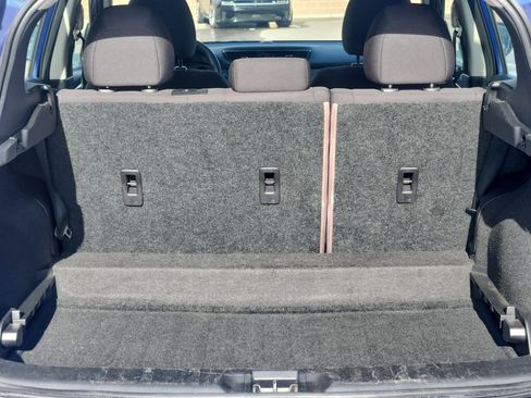 Used 2021 Nissan Rogue Sport S image 34