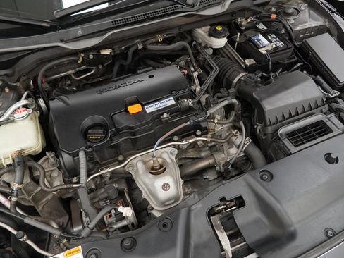 Used 2019 Honda Civic Sport image 48