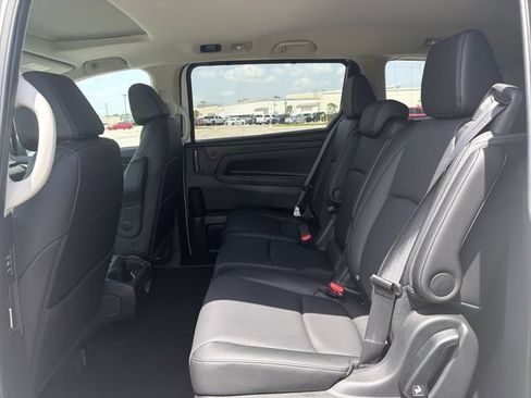 New 2026 Honda Odyssey EX-L image 12