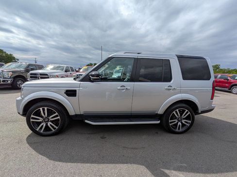 Used 2016 Land Rover LR4 HSE LUX AWD/4WD image 2