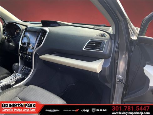 Used 2020 Subaru Ascent Premium w/ Convenience Package AWD/4WD image 26
