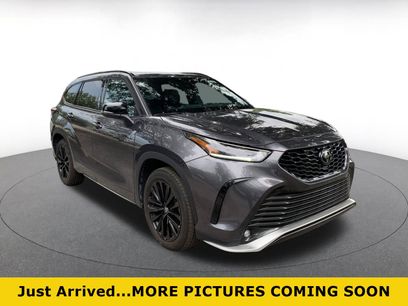Used 2024 Toyota Highlander XSE